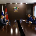 Председатель Союза журналистов предложил Томенко провести медиафорум на Алтае