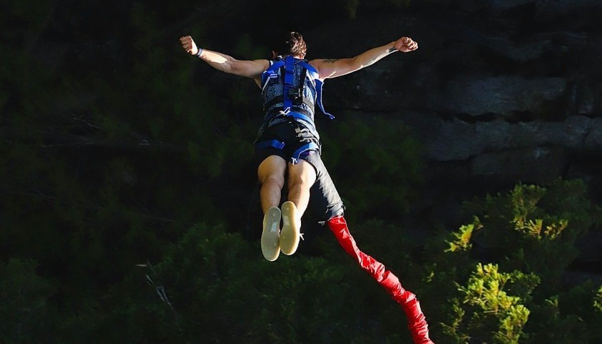 Жизнь это прыжок. Джампинг Ташкент. Банджи. Джампинг. Nevis Bungy.