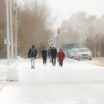 В Барнауле устраняют последствия удара ночного шторма