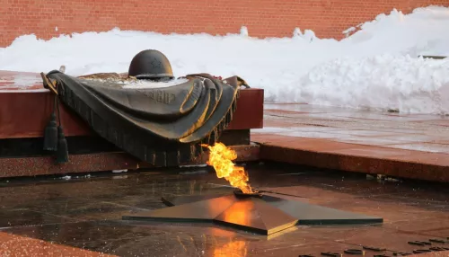 Частицу Вечного огня с Могилы Неизвестного солдата доставят в Барнаул