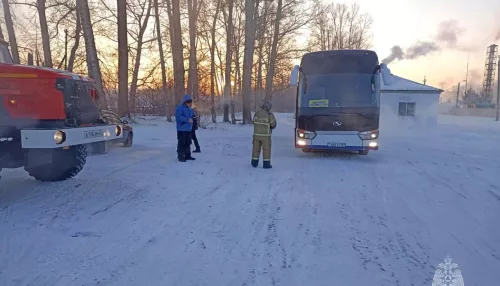 В Алтайском крае сломался пассажирский автобус из Казахстана
