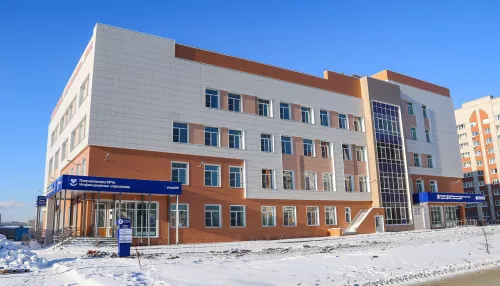 Министр назвал срок открытия суперполиклиники в Барнауле