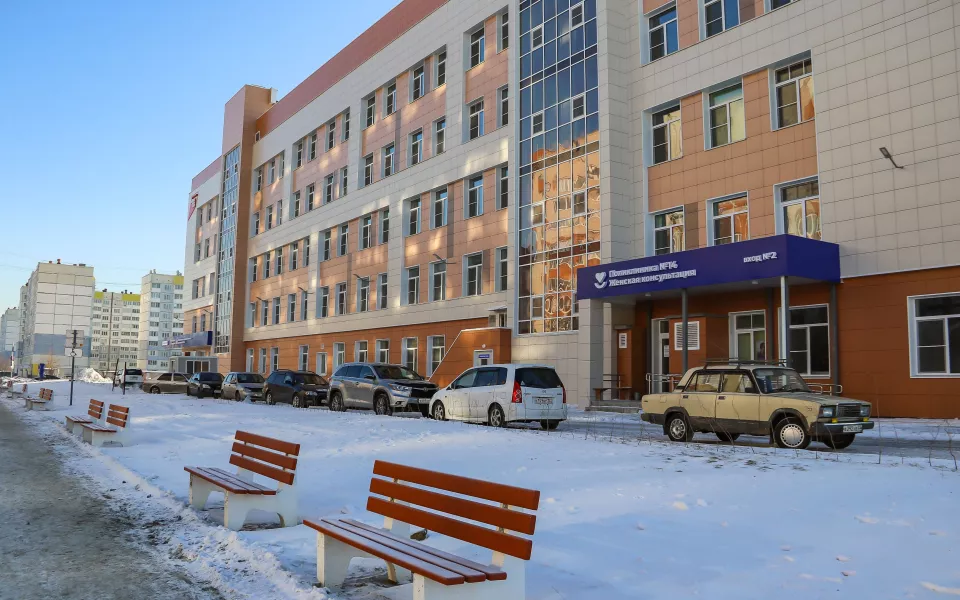 Главврач объяснил, что изменится после слияния поликлиник  12 и 14 в Барнауле