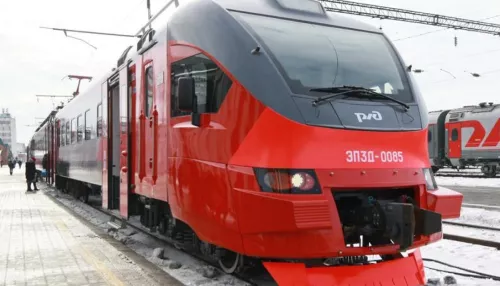 Пригородные поезда в Алтайском крае стали ездить быстрее