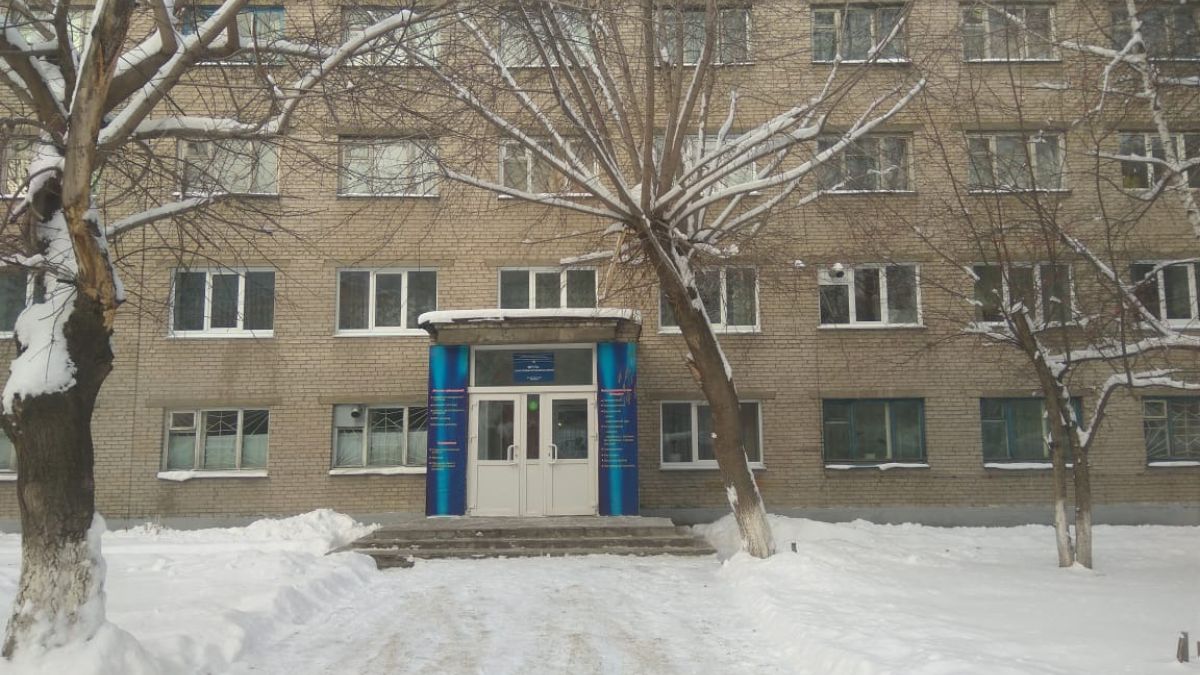 Здание санатория-профилактория "Мечта" на проспекте Социалистическом, 126б