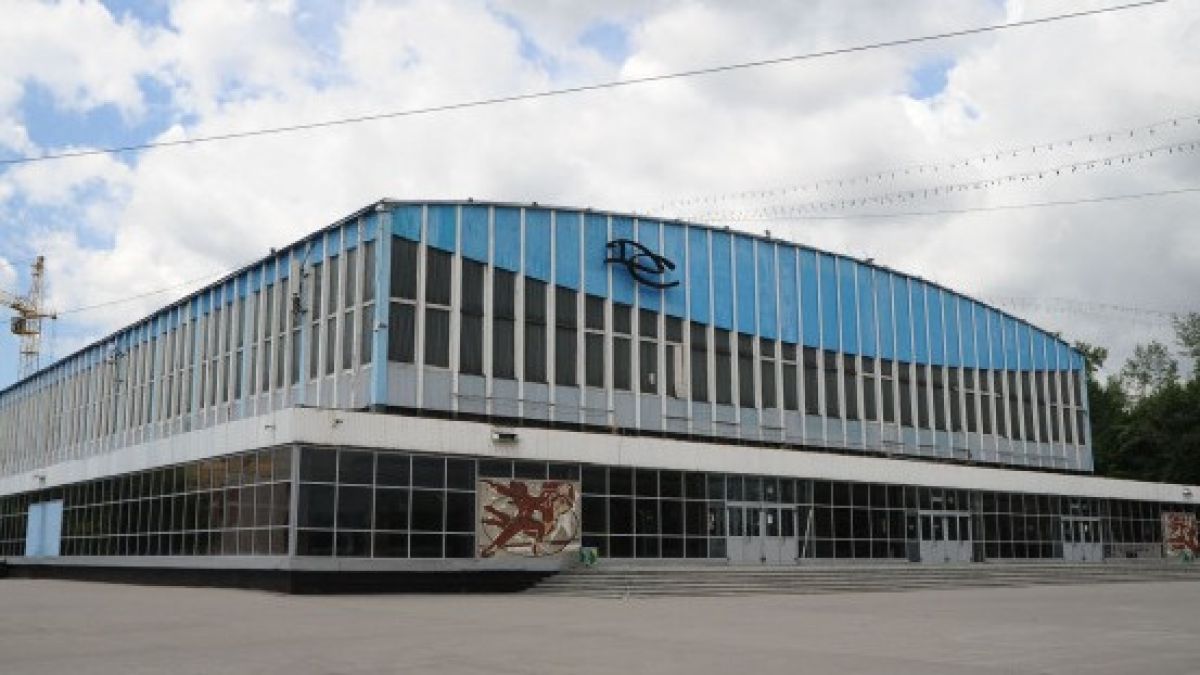 Власти краевого совета профсоюзов опровергают информацию о продаже Дворца спорта