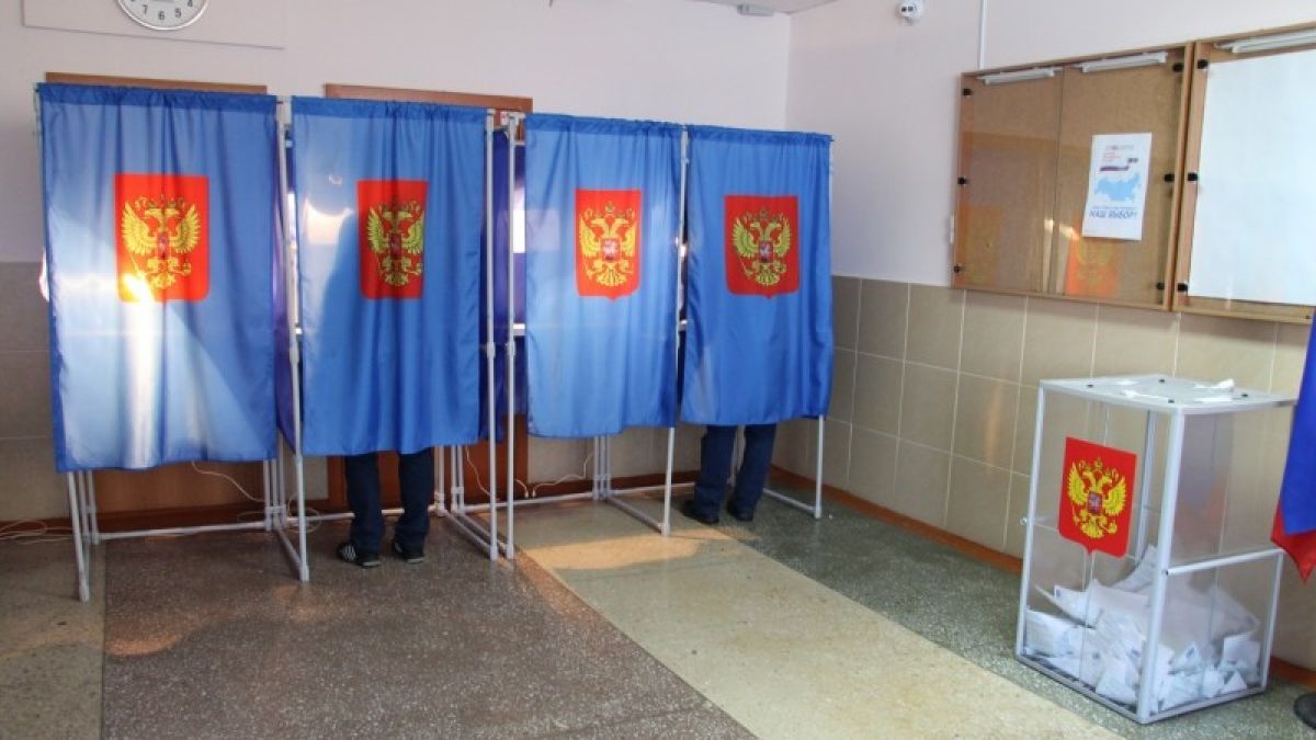 Депутаты Приморья назначили новые выборы губернатора
