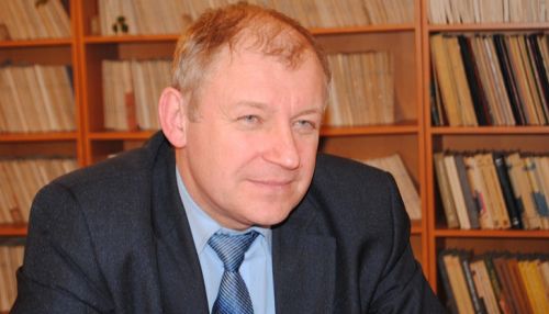 Бывший пресс-секретарь алтайского губернатора Ляпунов метит на пост в АКЗС