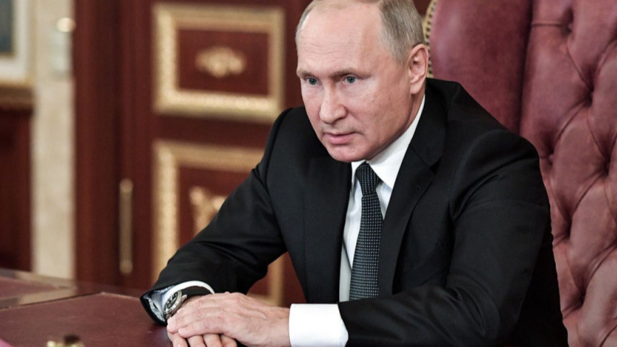 Владимир Путин увидел в российской экономике "позитивную картину" 