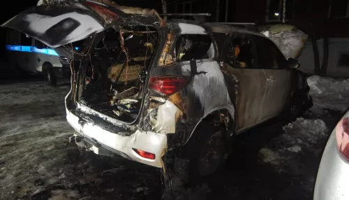 Житель Бийска признался в поджоге машины депутата городской Думы