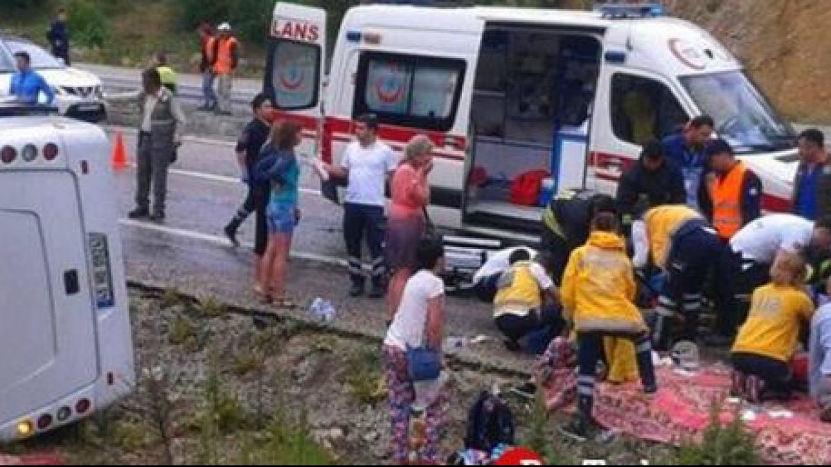 ДТП с автобусом в Турции: семь погибших, десятки раненых