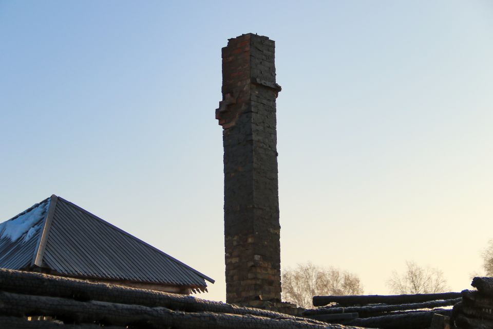 Белоярская крепость на Чуйском тракте после пожара 21 января 2024 года