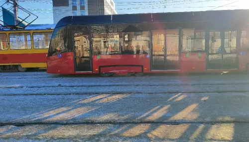 Обкатка продолжается: в Барнауле новые трамваи заметили в районе Докучаево