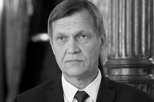 Актер из Улиц разбитых фонарей Александр Саюталин умер в 59 лет