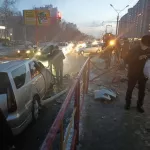 В Барнауле иномарка сбила женщину на трамвайной остановке