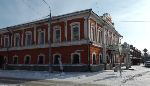 В Барнауле приступили к реставрации старинной усадьбы