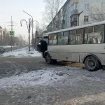 В Бийске 13-летний подросток пострадал в ДТП с автобусом и грузовиком