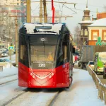 Белорусы для барнаульцев: сколько новых трамваев выпустили на улицы города