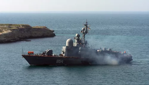 Правда ли ВСУ атаковали российский ракетный корабль Ивановец и что об этом известно
