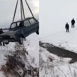 В Алтайском крае семерка улетела с обрыва в реку