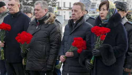 В Барнауле почтили память защитников Сталинграда. Фото