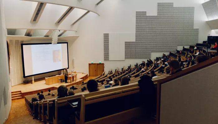 СМИ: российские вузы изменили правила приема студентов