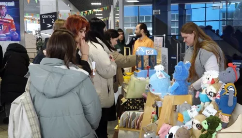 Более 3 тысяч человек посетили фестиваль осознанного потребления Garazhka в Барнауле