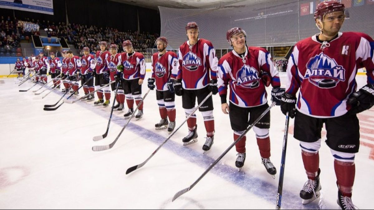 Хоккейная команда "Алтай"
