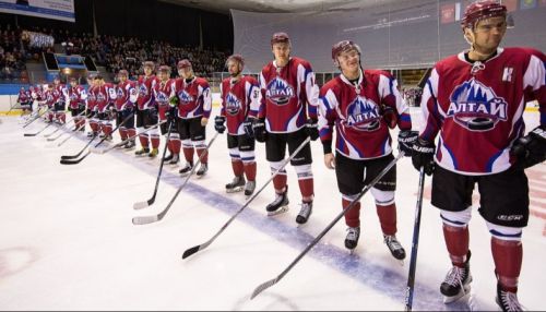 Хоккеисты Алтая дважды всухую проиграли на выездных матчах в Саранске