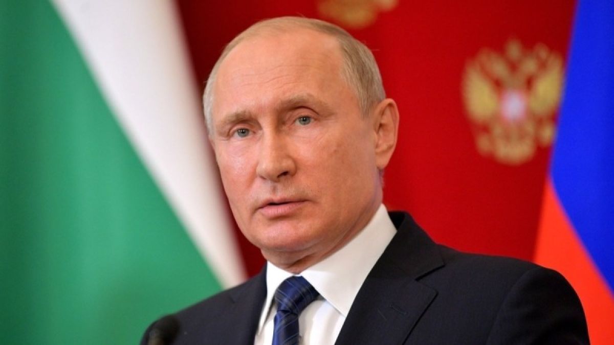 Путин пообещал ввести ответные санкции против "недружественной" Украины 