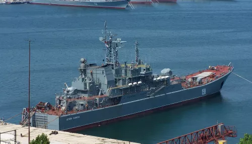 СМИ опубликовали версию развития событий при ударе по кораблю Цезарь Куников