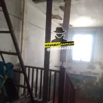 Опубликованы кадры из барнаульского дома, где упала подпорка
