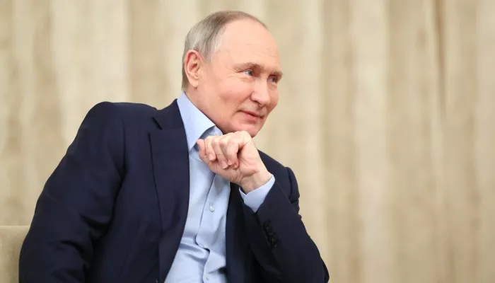 Путин выбрал отечественный Аурус для передвижения по Китаю