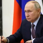 Владимир Путин обсудил теракт с силовиками и выразил благодарность врачам
