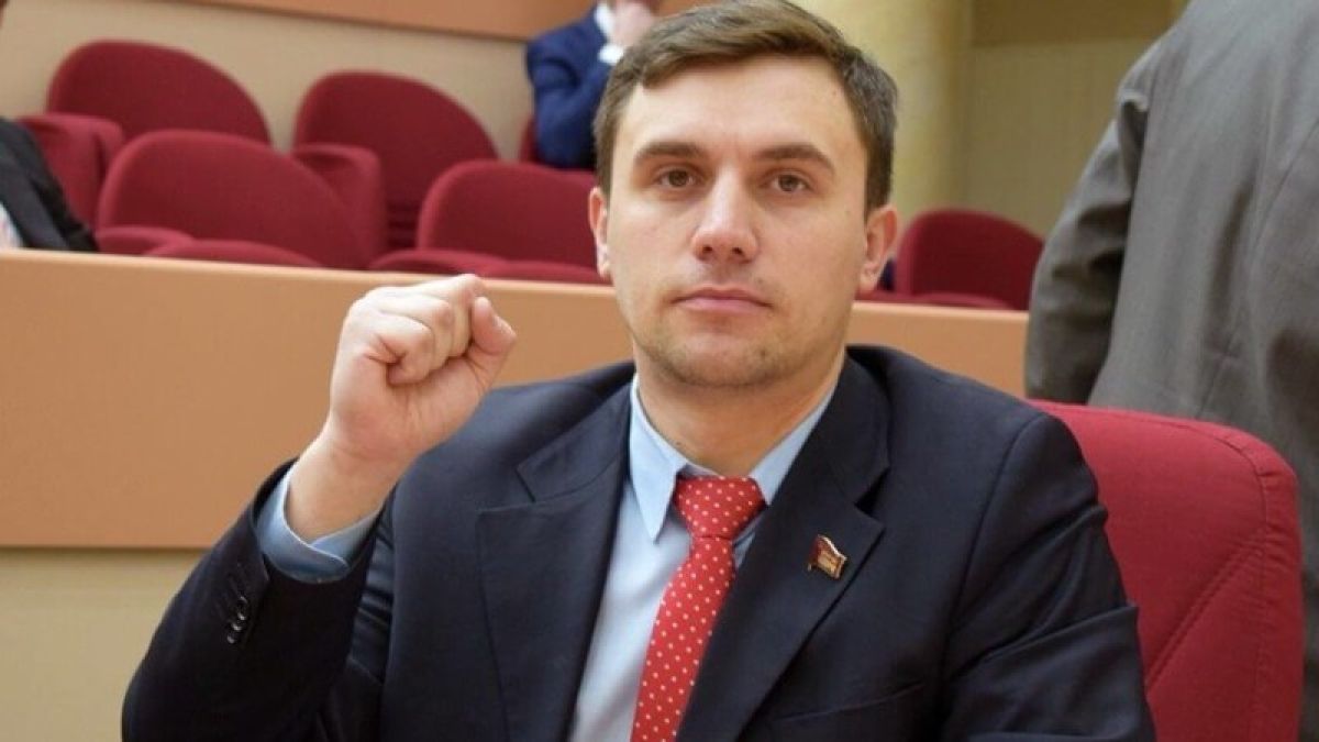 Севший на "министерскую диету" саратовский депутат рассказал о своем меню