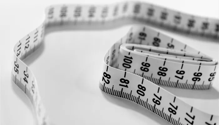 Диетолог перечислила ошибки, которые мешают сбросить вес после 40 лет