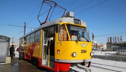 В Барнауле на линию выпустили еще один модернизированный трамвай