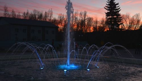 Светодиодный фонтан появился в Барнауле