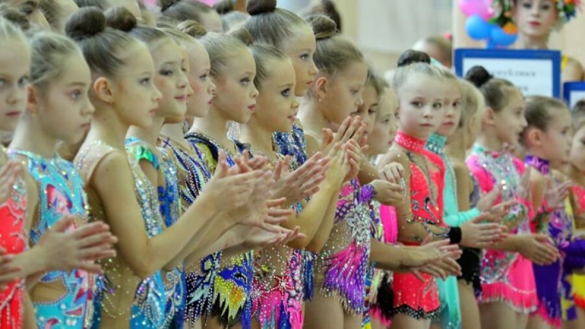 Гимнасты со всей страны приедут на соревнования в Барнаул