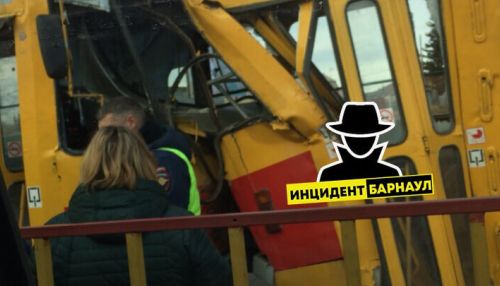 В ГИБДД рассказали подробности ДТП с двумя трамваями в Барнауле