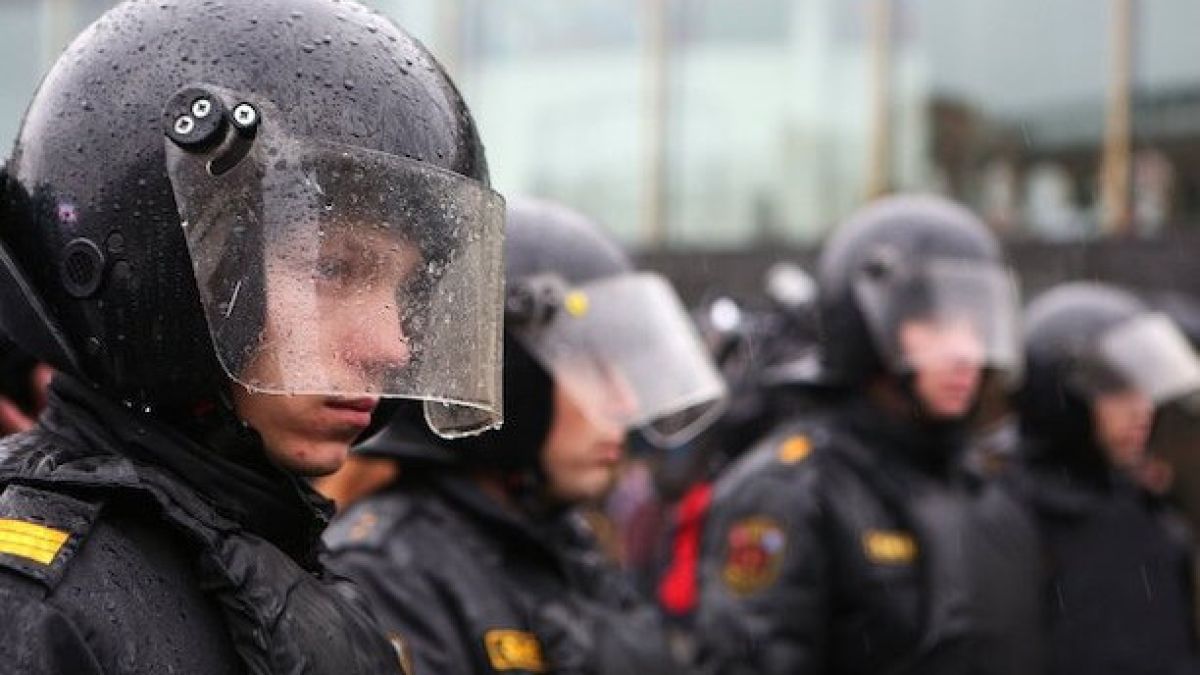 СМИ сообщили о задержаниях на акциях в защиту фигурантов "Нового величия"