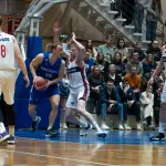 Баскетболисты Барнаула выдали невероятный камбэк в матче с Новосибирском