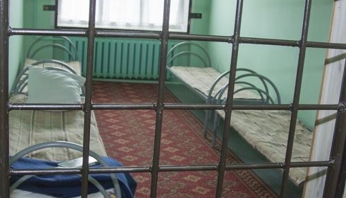 15-летняя жительница Барнаула неделю проведет под арестом