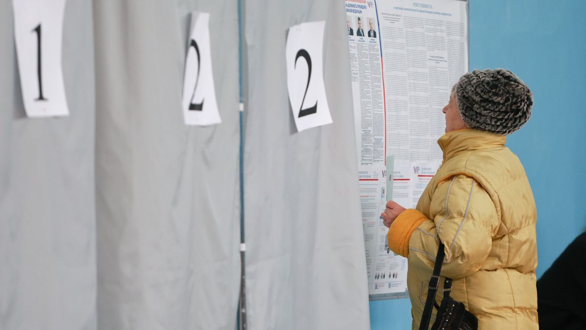 Выборы президента России в Барнауле. Голосование