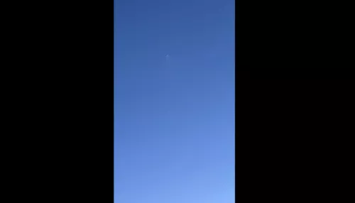 На Алтае засняли полет ракеты Союз-2.1а после запуска с Байконура. Видео