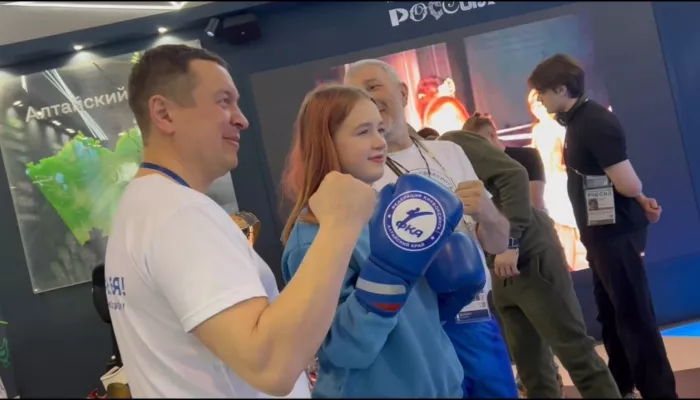 СпортОбзор: в Москве проходит неделя алтайского спорта на ВДНХ