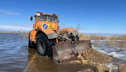 В Алтайском крае из-за паводка закрыли трассу от Славгорода до поселка Бурсоль