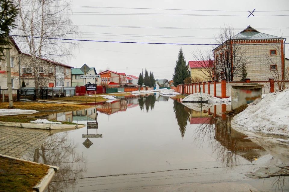 Поселок Солнечный Первомайского района пострадал от паводка