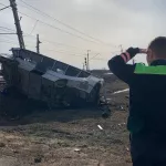 В Ярославкой области поезд столкнулся с автобусом – погибли восемь человек