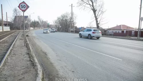 В Алтайском крае 10 и 11 апреля военные перекроют трассу Р-256
